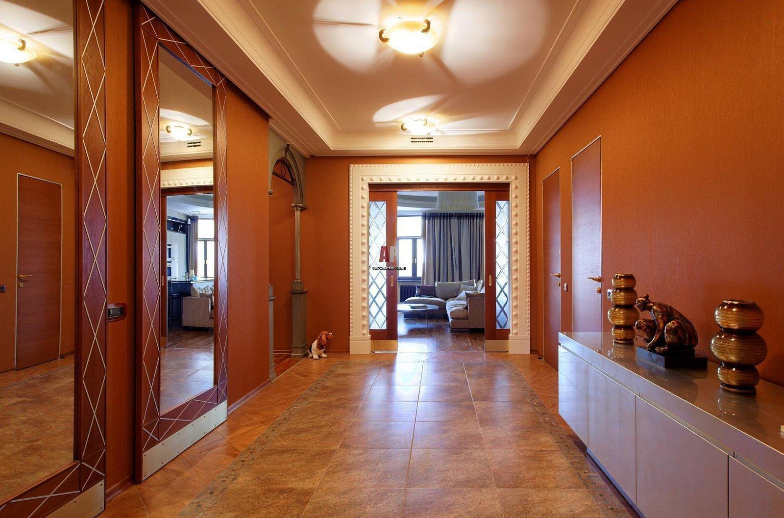 Дизайн коридора в квартире: 124 фото (реальные) + идеи и решения